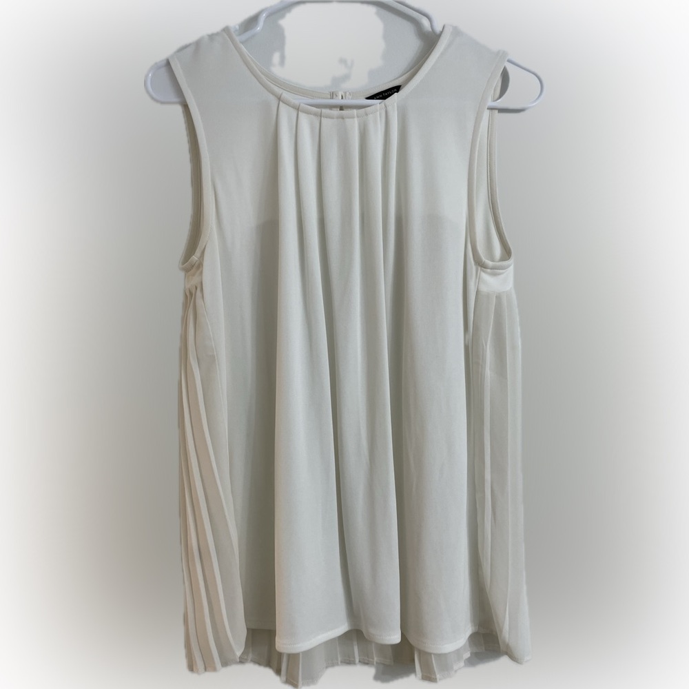 ANN TAYLOR Elegant Ivory Sleeveless Top w/ Pleated Back